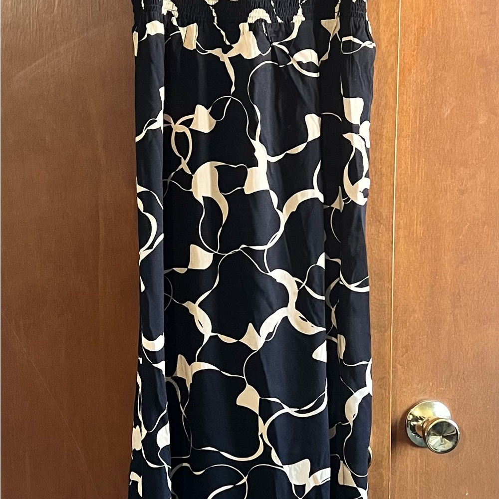 NWT-Vero Moda Smocked Maxi Dress Size Large